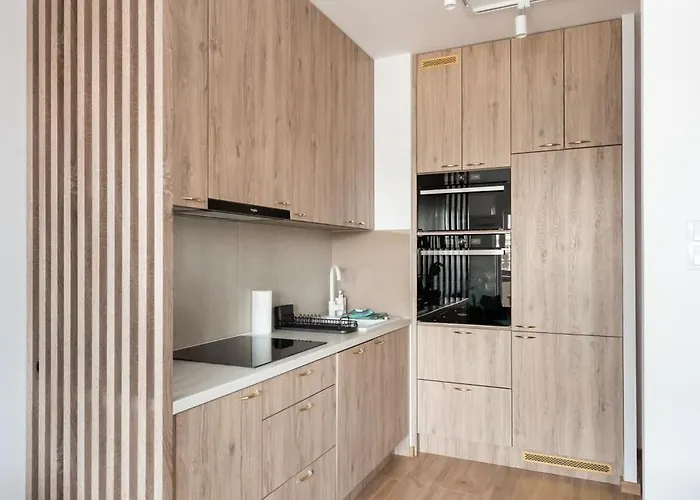 Bemowo Narwik Stylish By Bookinghost